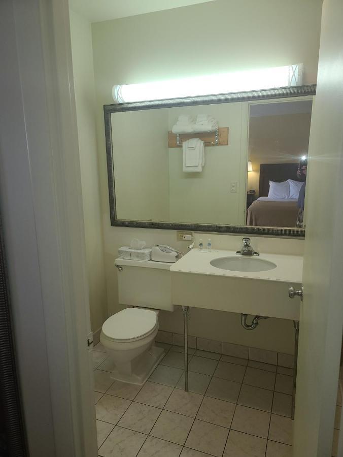 Budget Inn - Farmington Buitenkant foto